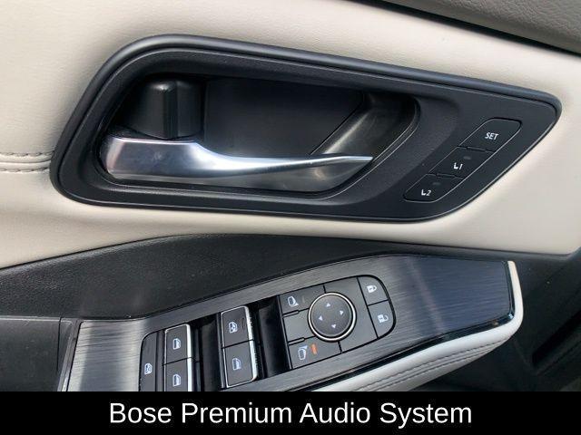 Photo of 2023 Caspian Blue Nissan Rogue