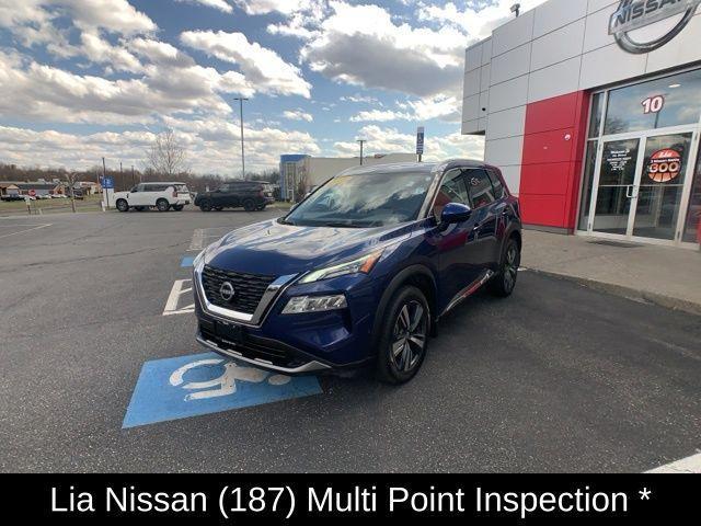 Photo of 2023 Caspian Blue Nissan Rogue