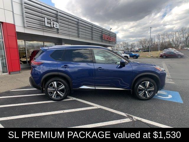 Photo of 2023 Caspian Blue Nissan Rogue