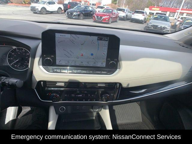 Photo of 2023 Caspian Blue Nissan Rogue