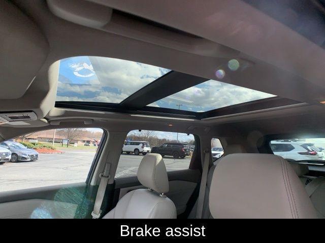 Photo of 2023 Caspian Blue Nissan Rogue