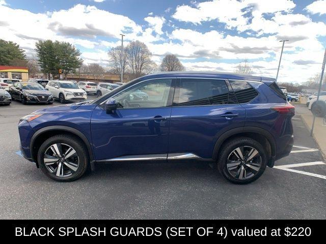 Photo of 2023 Caspian Blue Nissan Rogue