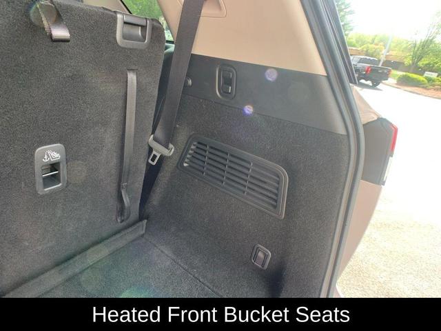 Photo of 2024 Brilliant Silver Metallic Nissan Pathfinder