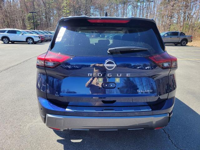 Photo of 2025 2t Blu Blk Roof Nissan Rogue