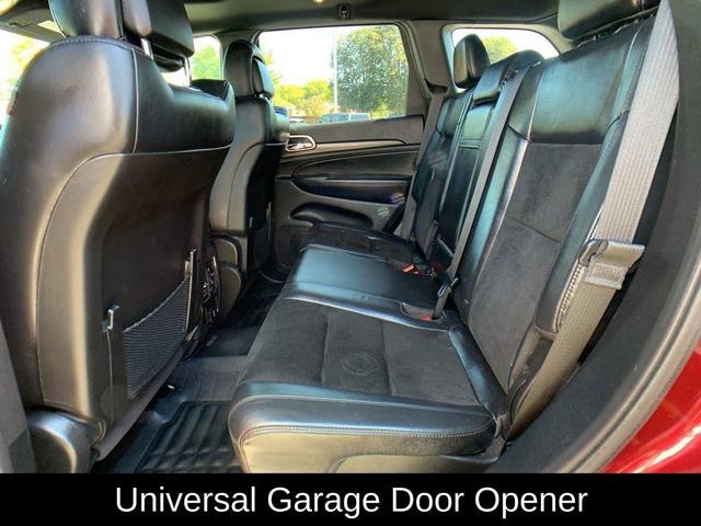 Photo of 2018 Velvet Red Pearlcoat Jeep Grand Cherokee