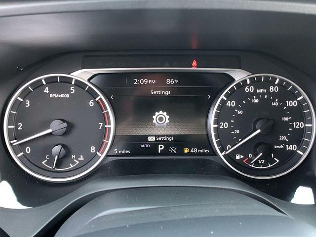 Photo of 2025 Black Nissan Rogue
