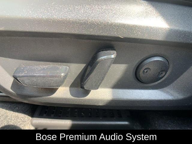 Photo of 2022 Boulder Gray Nissan Rogue