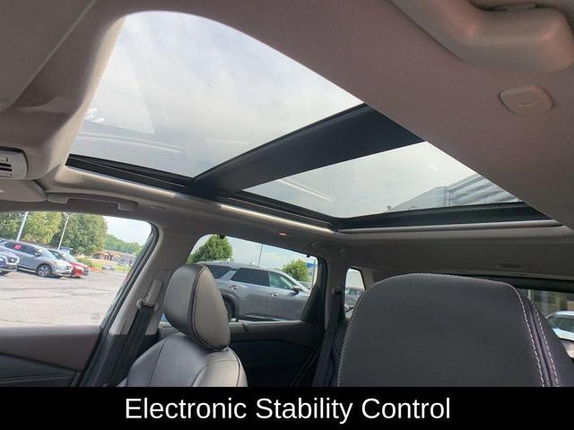 Photo of 2022 Boulder Gray Nissan Rogue