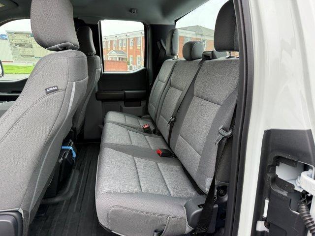 Photo of 2025 Oxford White Ford F-150