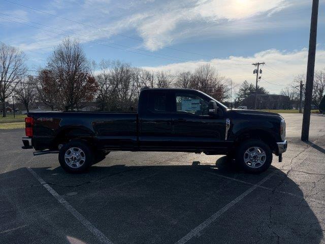 Photo of 2025 Antimatter Blue Metallic Ford F-250
