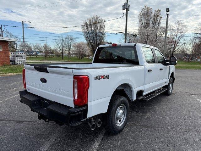 Photo of 2025 Oxford White Ford F-250