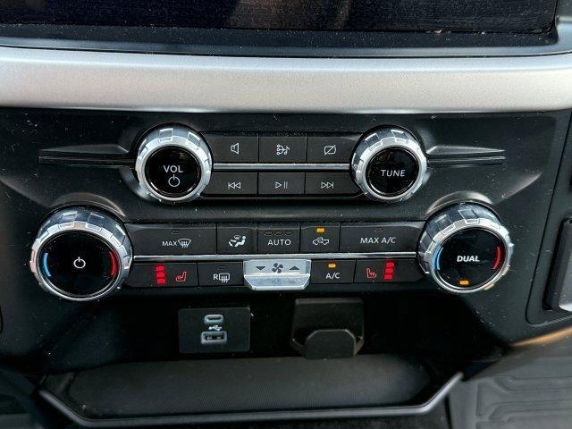 Photo of 2022 White Ford F-150