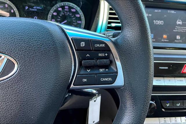 Photo of 2018 Lakeside Blue Hyundai SONATA