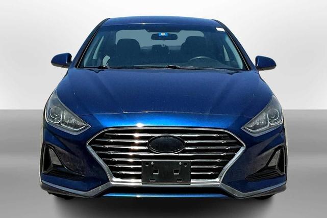 Photo of 2018 Lakeside Blue Hyundai SONATA
