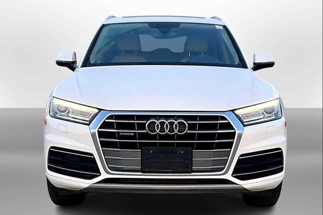 Photo of 2019 Ibis White Audi Q5
