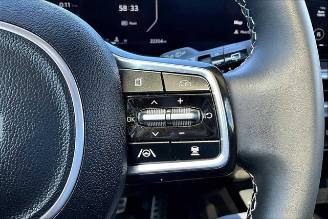 Photo of 2024 Midnight Black Kia Sorento