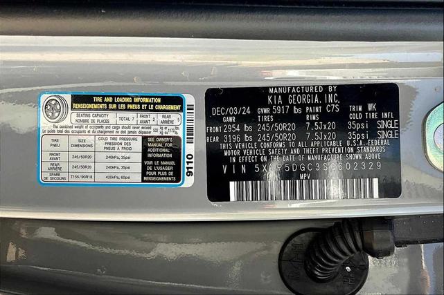 Photo of 2025 Wolf Gray Kia Telluride
