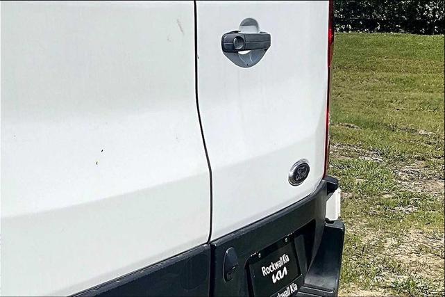 Photo of 2021 White Ford Transit-250