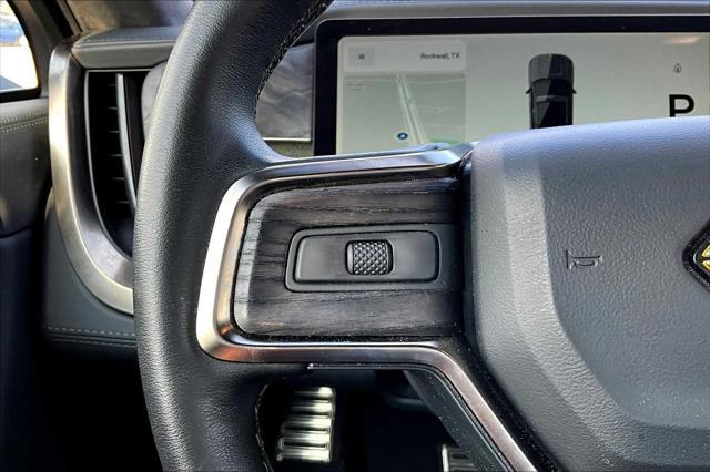 Photo of 2022  Rivian R1T