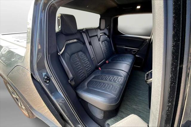 Photo of 2022  Rivian R1T