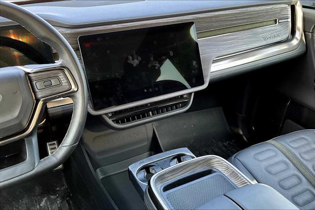 Photo of 2022  Rivian R1T