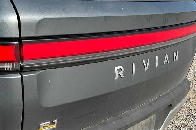 Photo of 2022  Rivian R1T