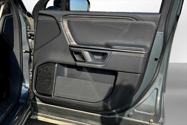 Photo of 2022  Rivian R1T