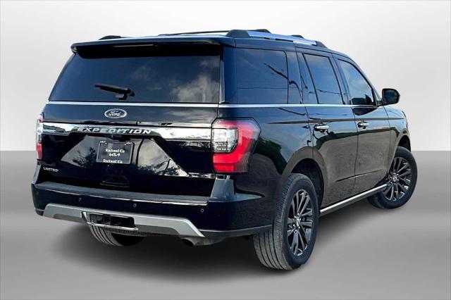 Photo of 2021 Agate Black Metallic Ford Expedition