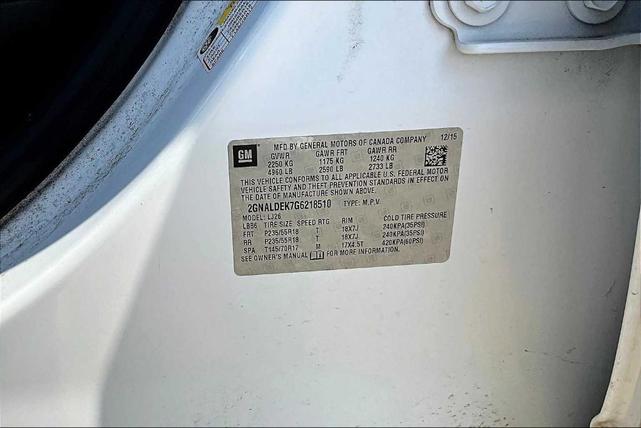 Photo of 2016 Summit White Chevrolet Equinox