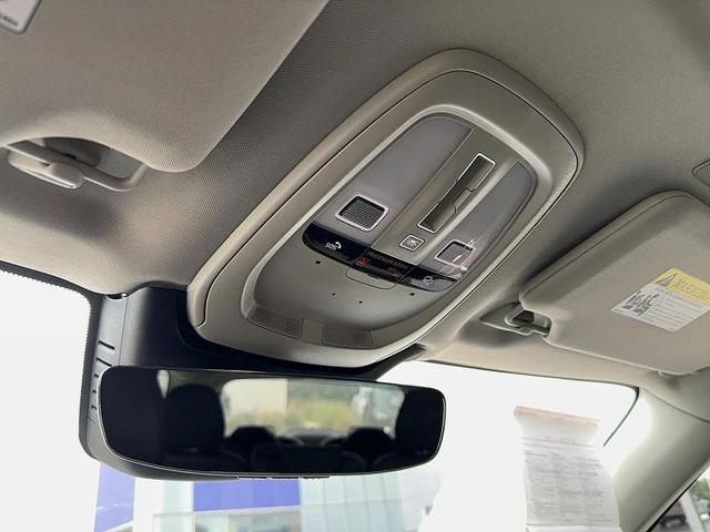 Photo of 2024 Vapour Grey Metallic Volvo XC90