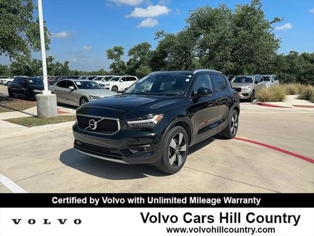 2022 Volvo XC40