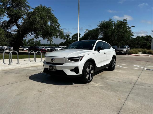 Photo of 2023 Crystal White Volvo C40 Recharge Pure Electric