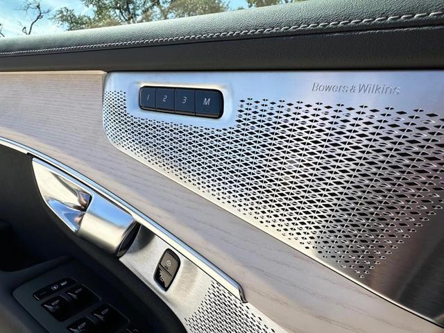 Photo of 2026 Aurora Silver Volvo XC90
