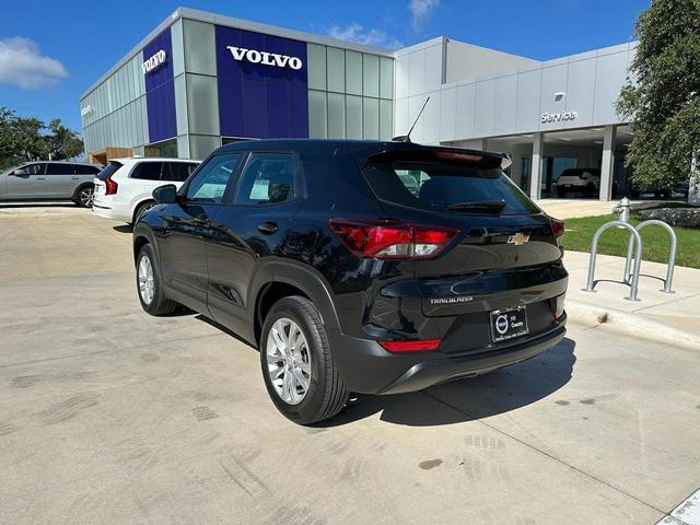 Photo of 2023 Mosaic Black Chevrolet Trailblazer