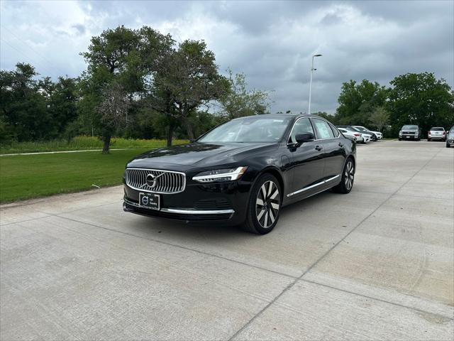 Photo of 2024 Onyx Black Volvo S90 Recharge Plug-In Hybrid