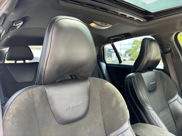 Photo of 2018 Bright Silver Volvo V60