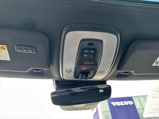 Photo of 2018 Bright Silver Volvo V60