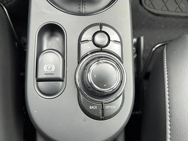 Photo of 2022 Midnight Black Metallic MINI Hardtop