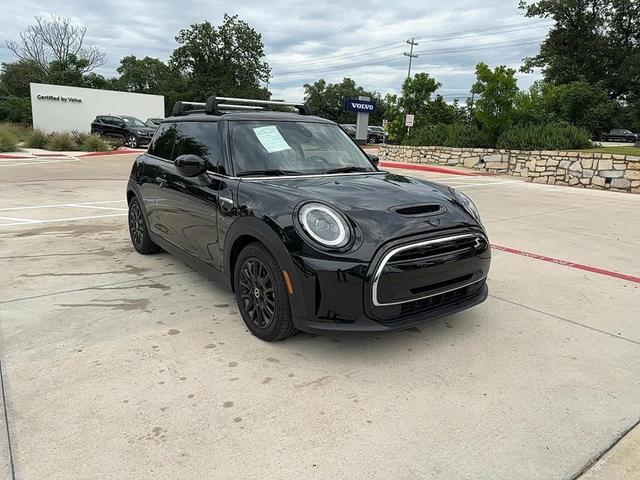 Photo of 2022 Midnight Black Metallic MINI Hardtop