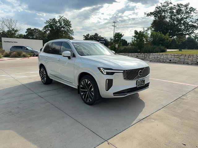 Photo of 2026 Crystal White Pearl Volvo XC90