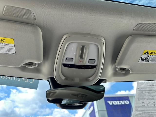 Photo of 2024 Platinum Grey Metallic Volvo XC90