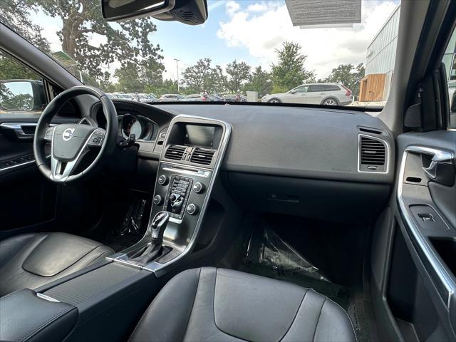 Photo of 2015 Black Stone Volvo XC60