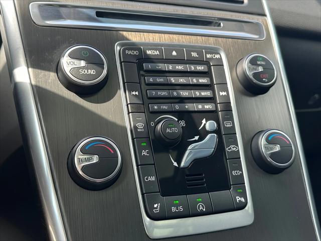 Photo of 2015 Black Stone Volvo XC60
