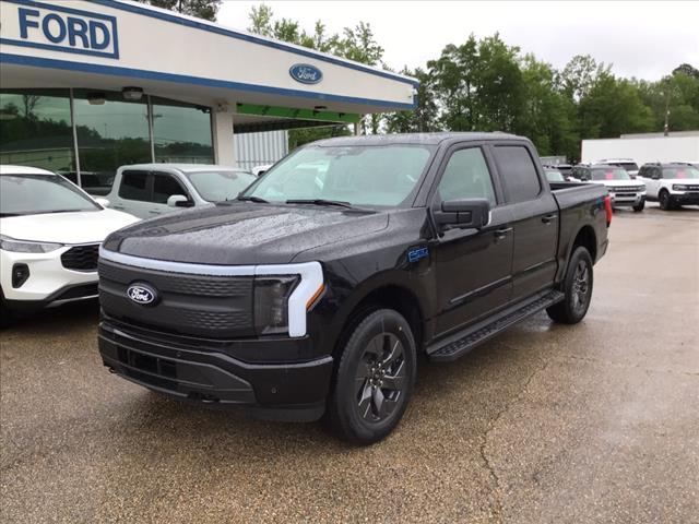 Photo of 2025 Agate Black Metallic Ford F-150 Lightning