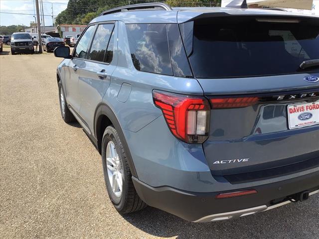 Photo of 2025 Vapor Blue Ford Explorer