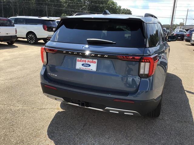 Photo of 2025 Vapor Blue Ford Explorer