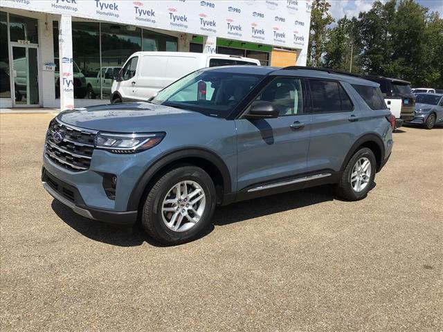 Photo of 2025 Vapor Blue Ford Explorer
