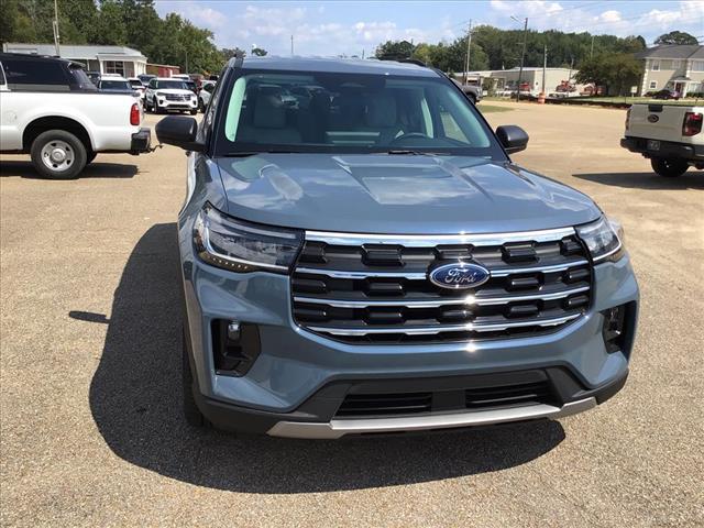 Photo of 2025 Vapor Blue Ford Explorer