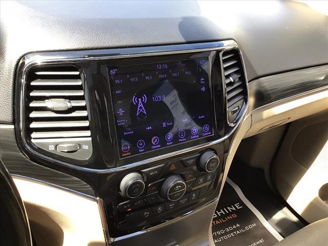 Photo of 2020 Black Jeep Grand Cherokee