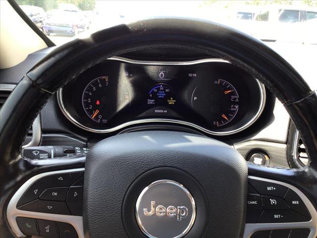 Photo of 2020 Black Jeep Grand Cherokee